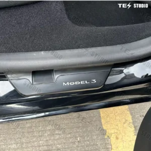 TeslaModel3HighlandIlluminatedDoorSillsLedDoorSillPlateDoorSillsCoversPlatesProtectorIlluminatedInteriorAccessoriesTesstudio_4-1