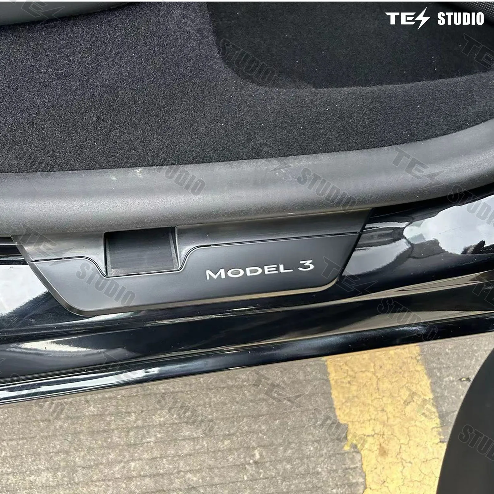 Tesla Model 3 Highland Illuminated Door Sills Led Door Sill Plate Door Sills Covers Plates Protector Illuminated Interior Accessories Aapexgear®
